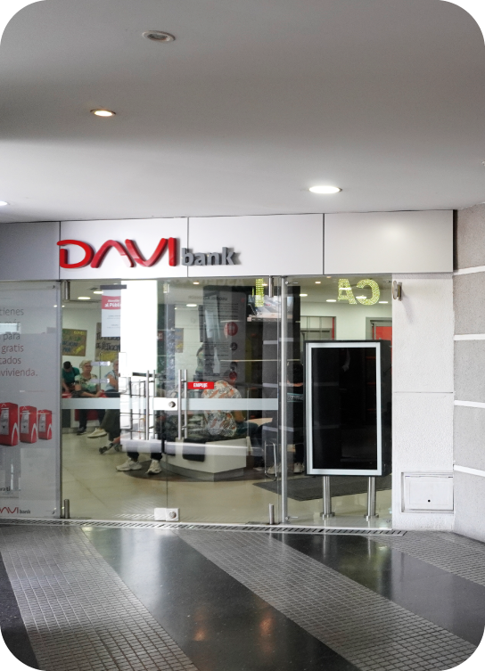 FOTO-DAVI-BANK